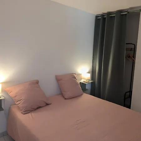 Le Bangorcoo'n F3 Liouba Apartment Forges (Seine-et-Marne)